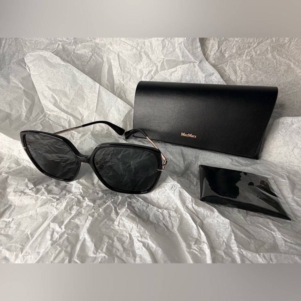 MaxMara Black Women's Sunglasses with Gold Accents and Case MM0-112K
